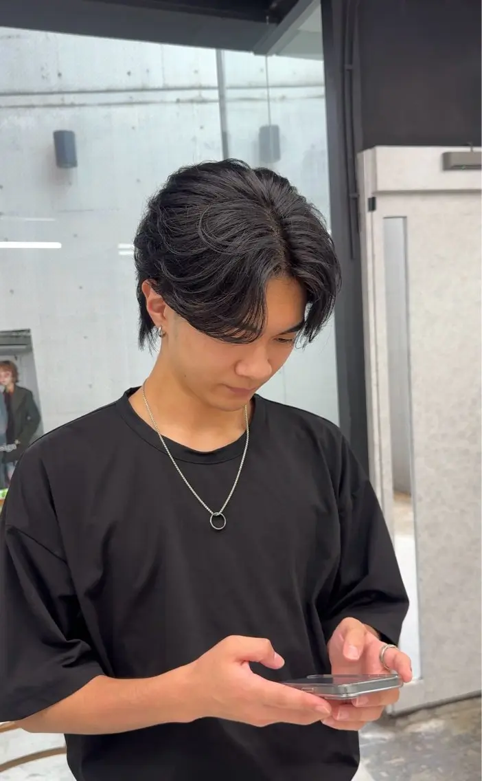 パーマ メンズ メンズパーマ ニュアンスパーマ カット パーマ 岩佐 柚太のヘアスタイル