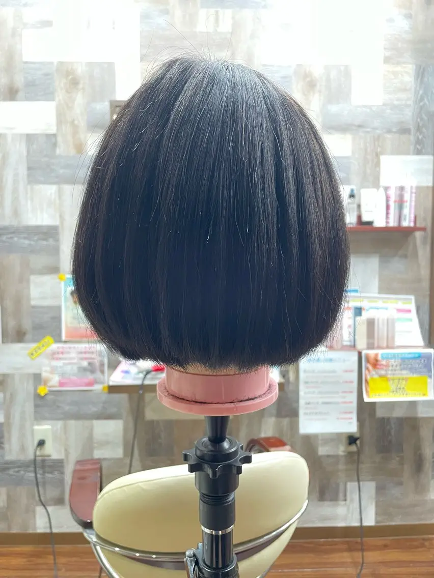 ミディアム ボブ 戎 歩のヘアスタイル
