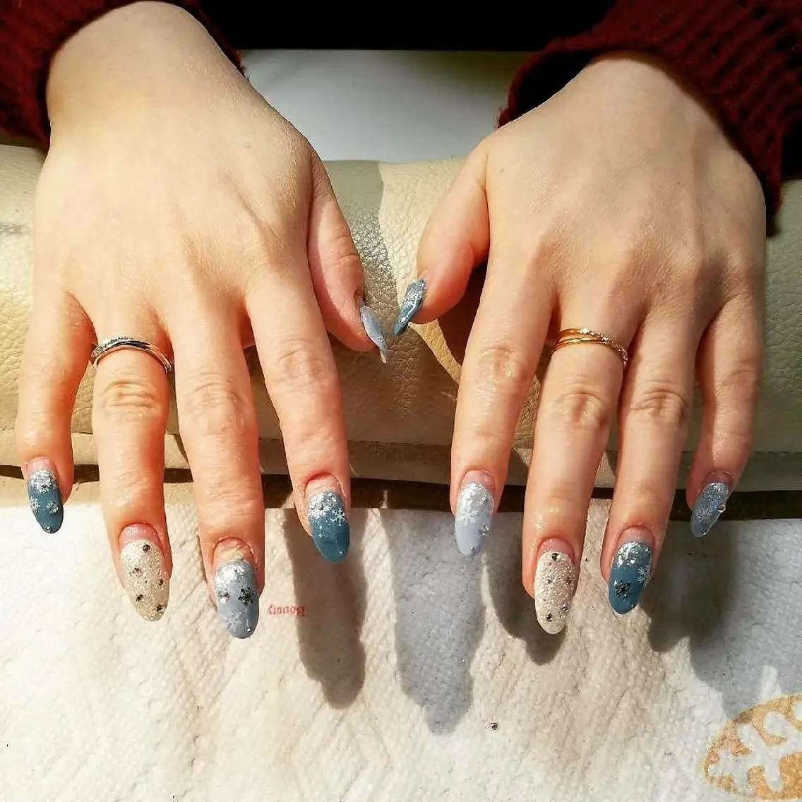 ネイル ＪＥＷＥＬ ＮＡＩＬのネイルデザイン