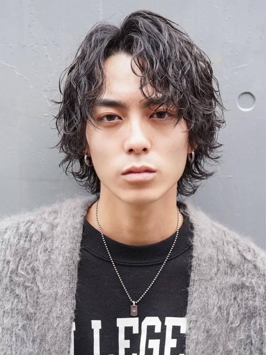 ミディアム ミディアムパーマ パーマ トリートメント ヘアセット 蛯原 興輝のヘアスタイル