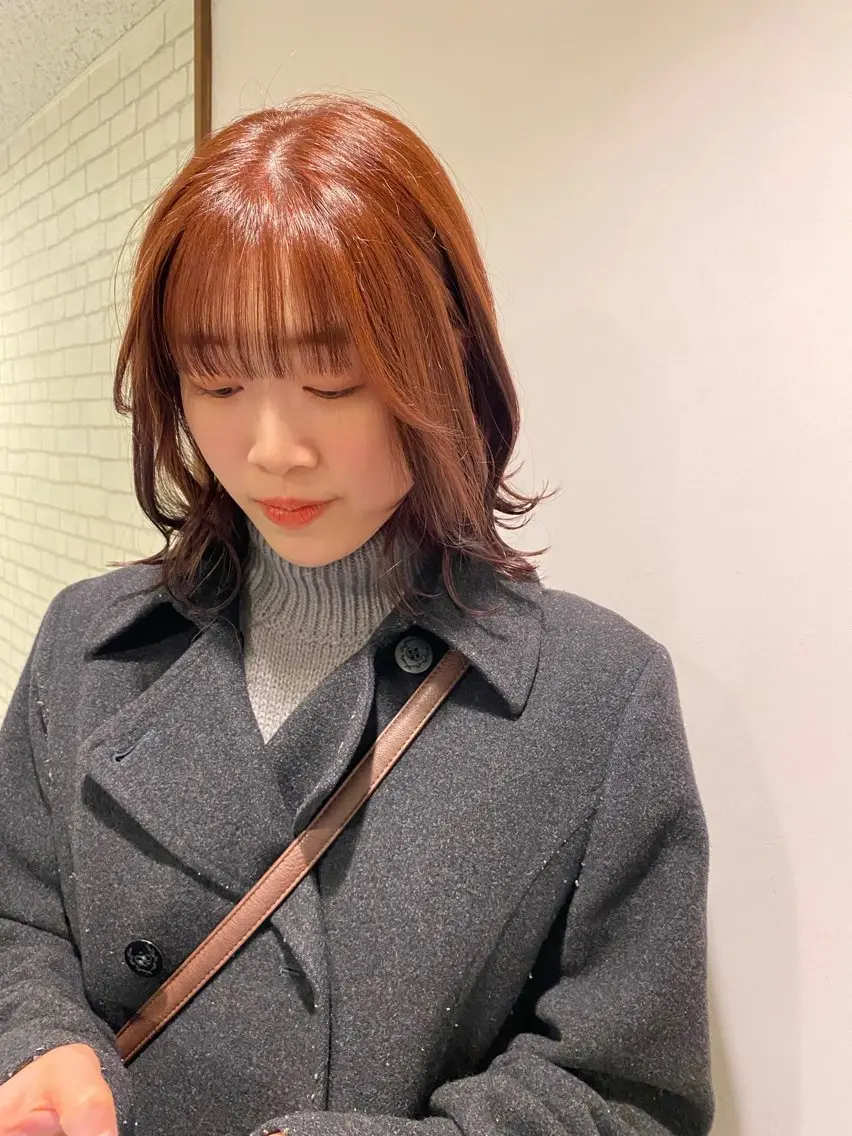 ミディアム カラー ブラウンカラー レッドカラー レッドブラウン カット ヘアカラー トリートメント LUVISM新潟🎀 透明感カラー/ミユのヘアスタイル