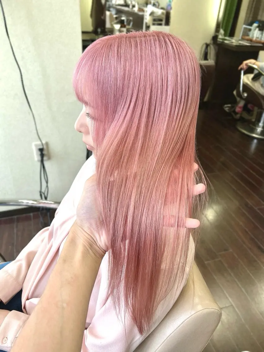 セミロング ヘアカラー 具志 正太のヘアスタイル
