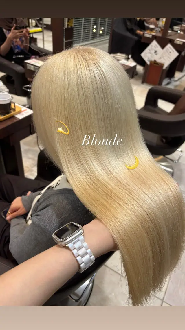 セミロング ベージュ/ピンク IBUKI🍒のヘアスタイル