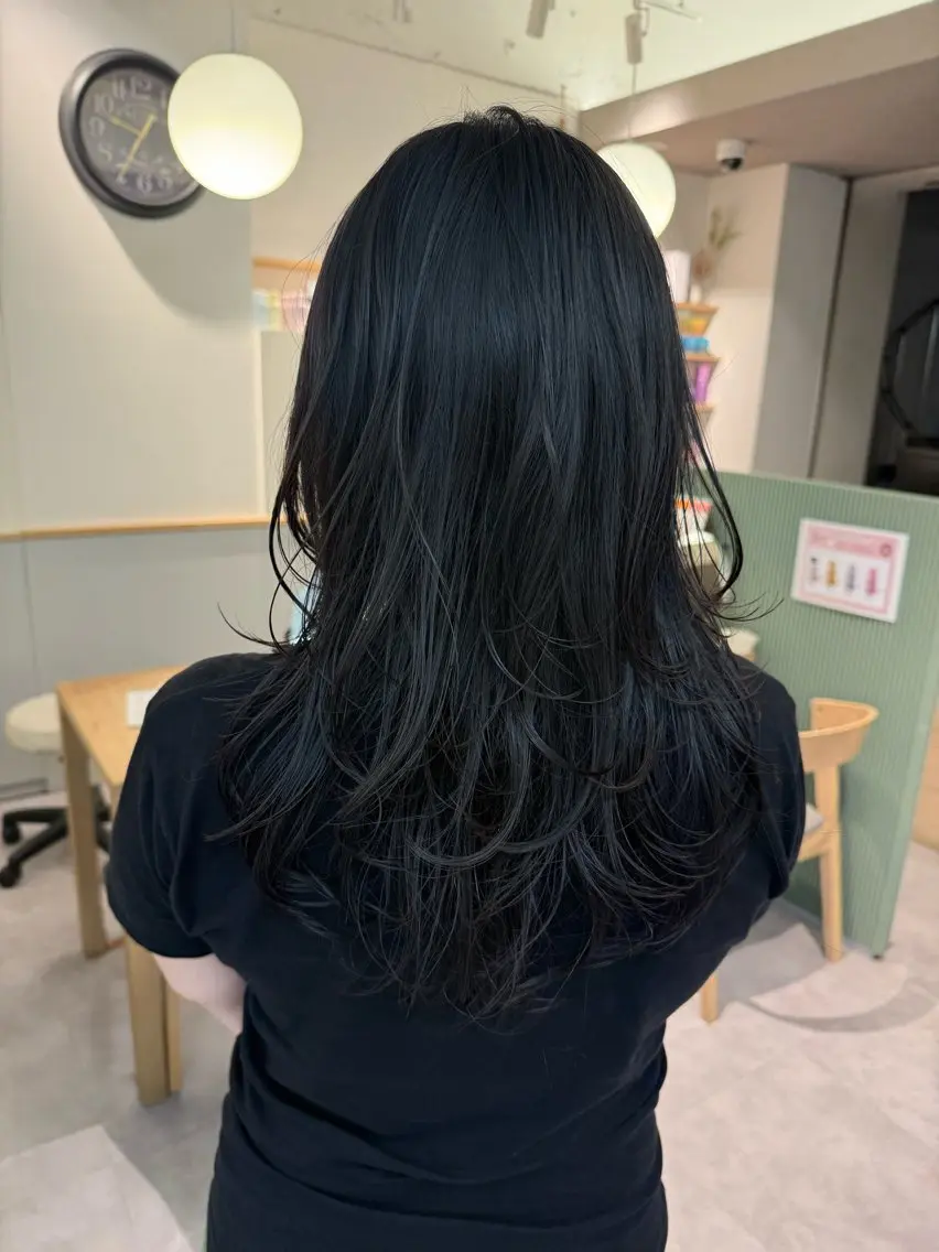ロング パーマ ハッシュカット レイヤーカット カット 荻野結衣/草津 ボブ/レイヤーカットのヘアスタイル