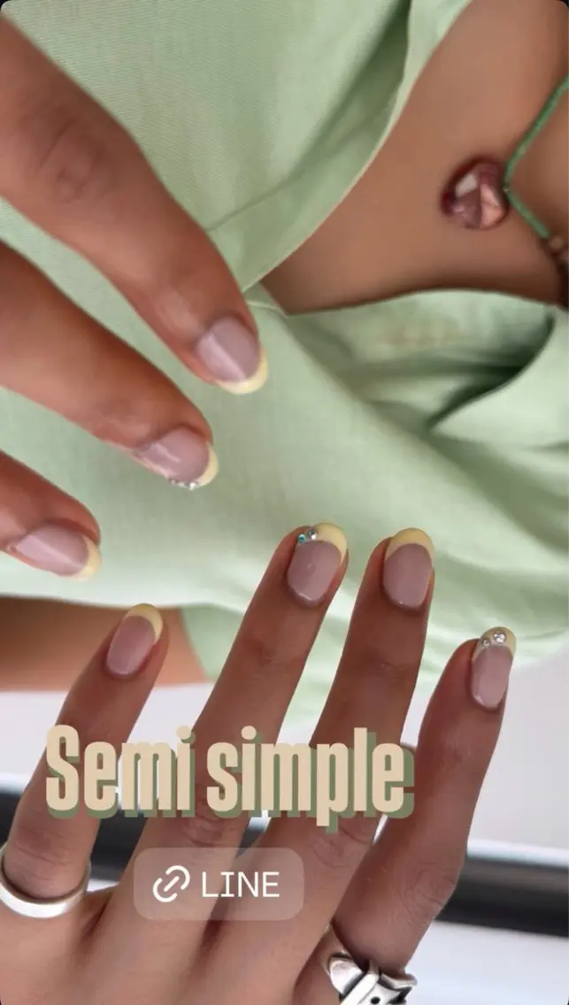 ミディアム ハンドネイル ハンドケア Chocolate Nailsのネイルデザイン