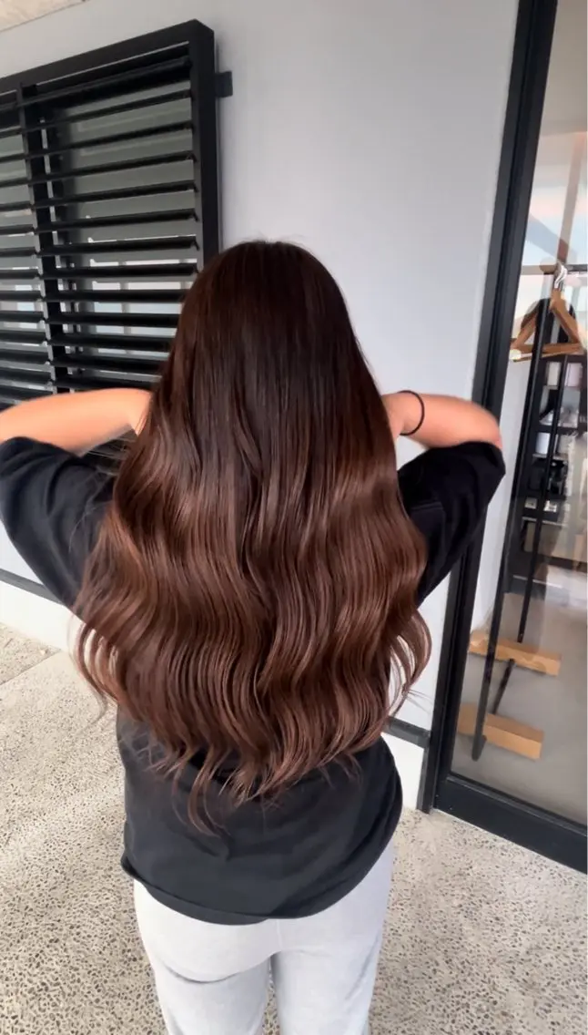 ロング カラー 透明感カラー 結羽愛のヘアスタイル
