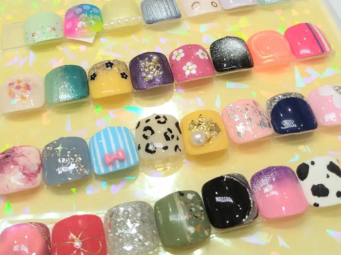 ネイル フットネイル coco TOMOYOのネイルデザイン