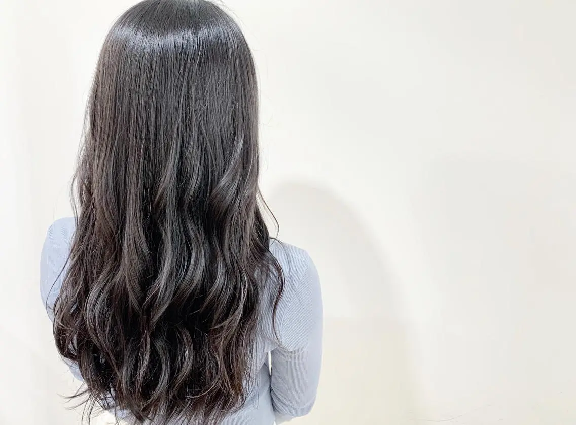 ロング カラー ヘアカラー トリートメント あべ ゆうかのヘアスタイル