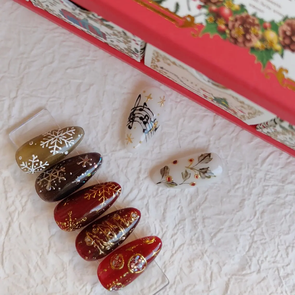ネイル 冬ネイル クリスマス nails muu まゆのネイルデザイン