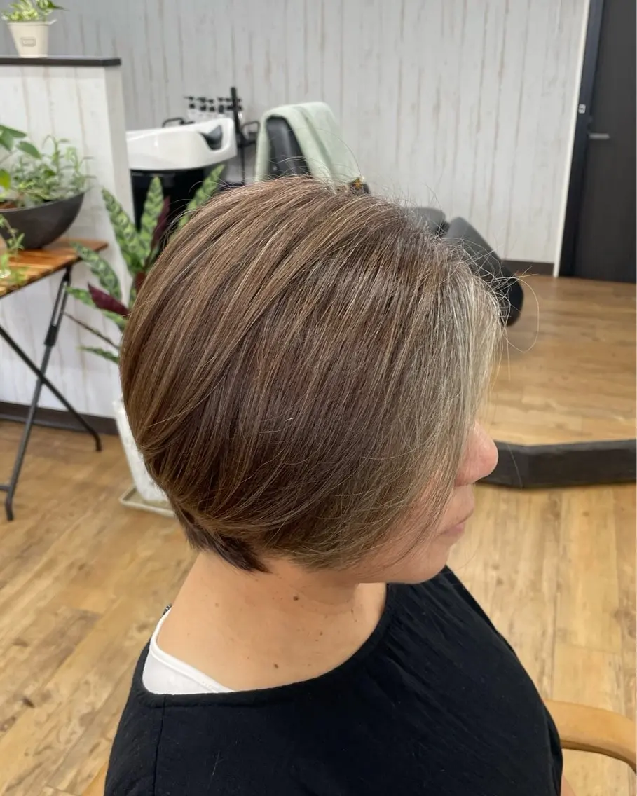 ショート カラー インナーカラー 顔周りカット ヘアカラー 【hair mic】 植田隆文のヘアスタイル