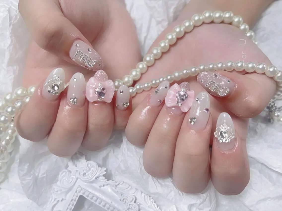 🎀【自爪】写真持ち込みデザイン or パーツ乗せ放題💎一色二度塗り🔥💖 初回ジェルオフ無料ケア込み💎の写真