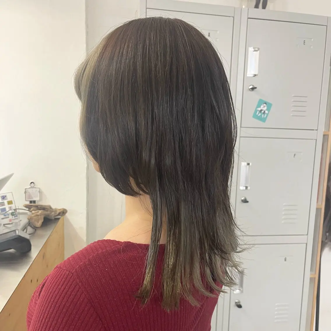 カラー アッシュ Sugarlu 吉田 晴香のヘアスタイル