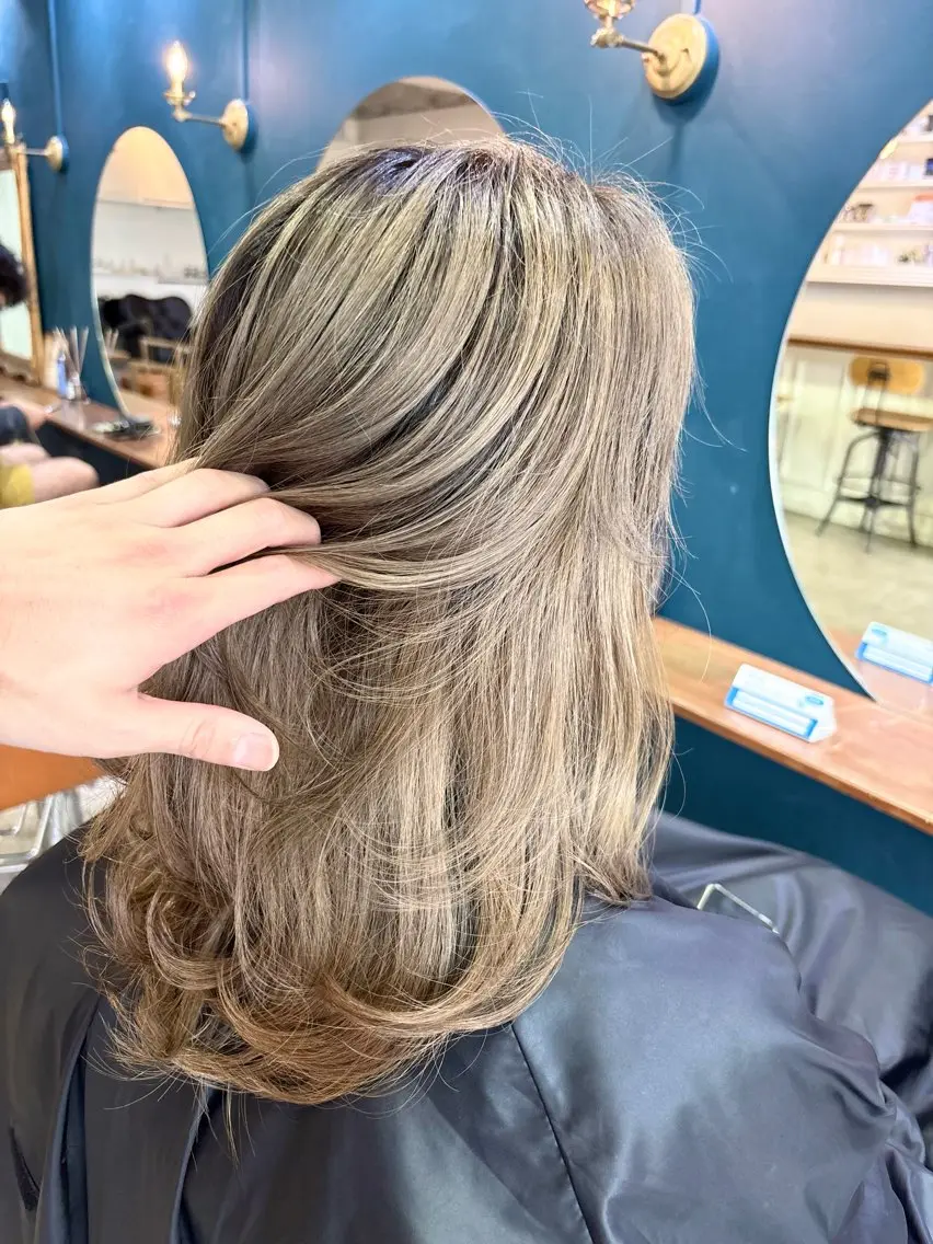 セミロング レイヤーカット カット ヘアカラー トリートメント 山崎 澪 レイヤーカット/大宮のヘアスタイル