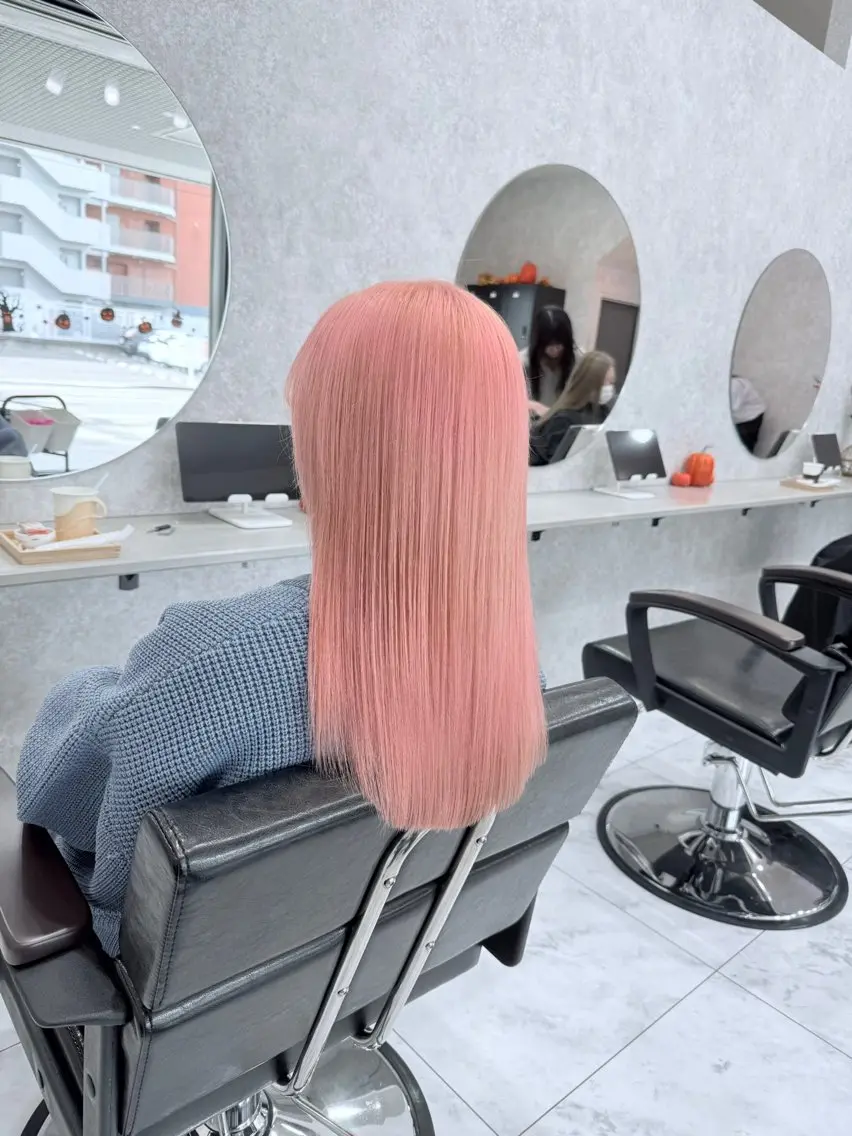 セミロング カラー ブリーチ ケアブリーチ デザインカラー ダブルカラー ハイトーンカラー ヘアカラー 🌈派手髪ハイトーン 🌈鈴木亮太🌈のヘアスタイル