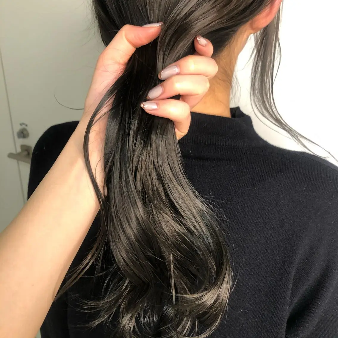 セミロング カラー マツエク・マツパ グレージュ 透明感カラー🫧ヘア セット🫧松本菜月の眉毛・アイブロウイメージ