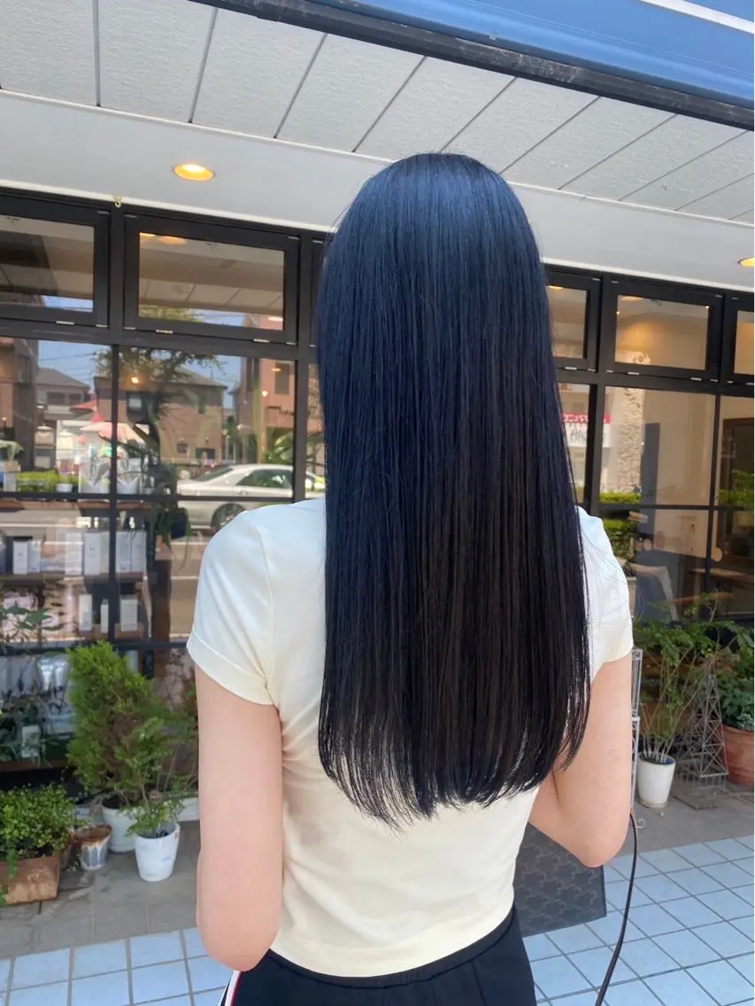 カラー ヘアカラー 新井 真央のヘアスタイル