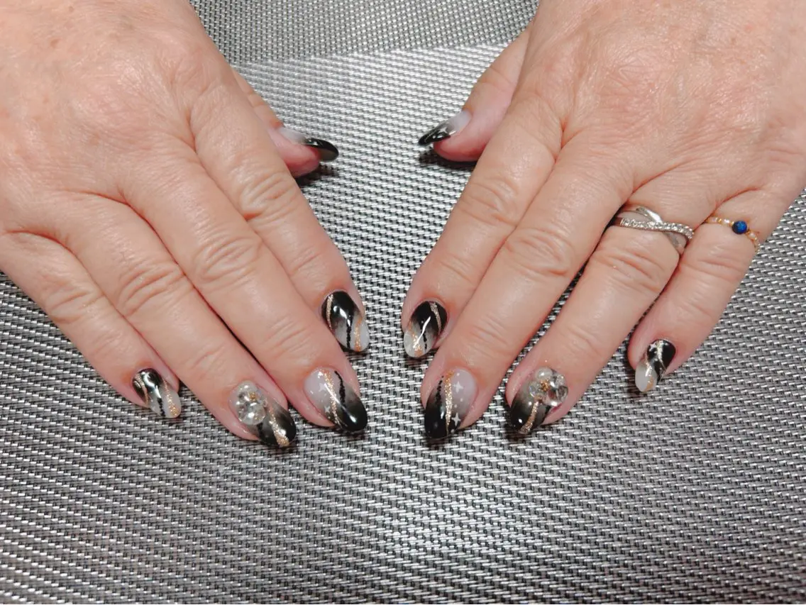 ネイル ハンドネイル i nailのネイルデザイン