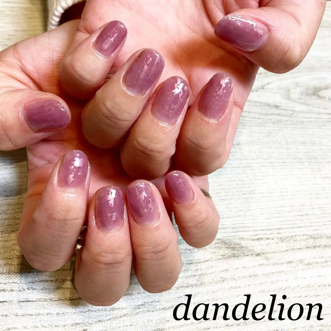 ネイル ハンドネイル ハンドケア dandelion ダンデライオンのネイルデザイン