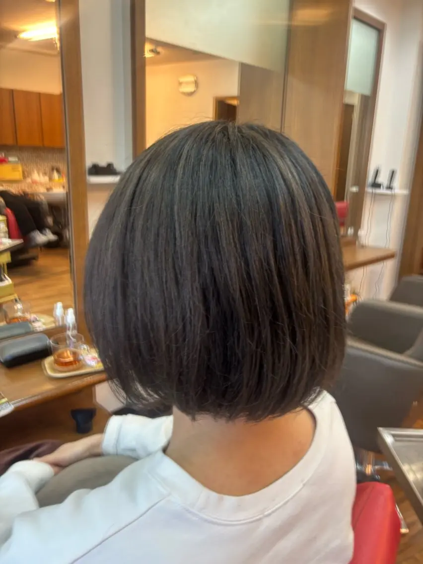 ショート ビューティサロン モリワキのヘアスタイル
