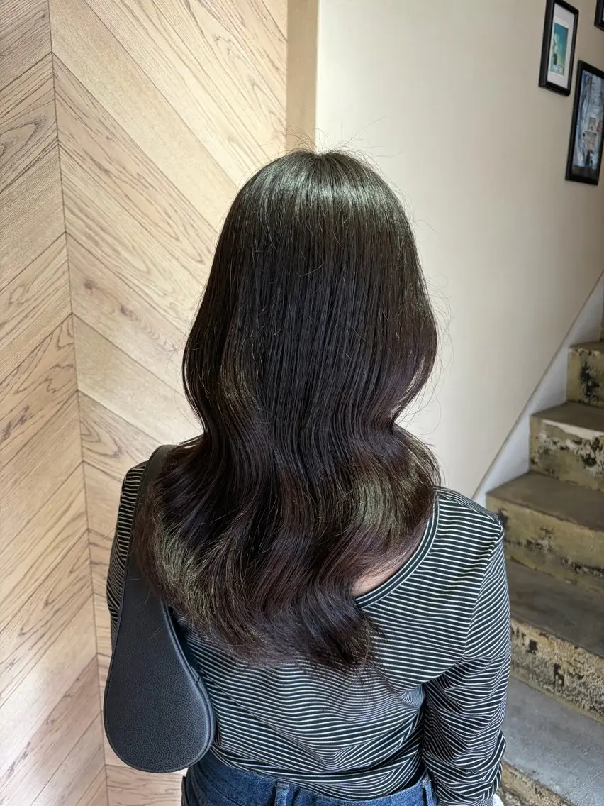 ロング 🍀FERIAあべの あらいことみ🍀のヘアスタイル