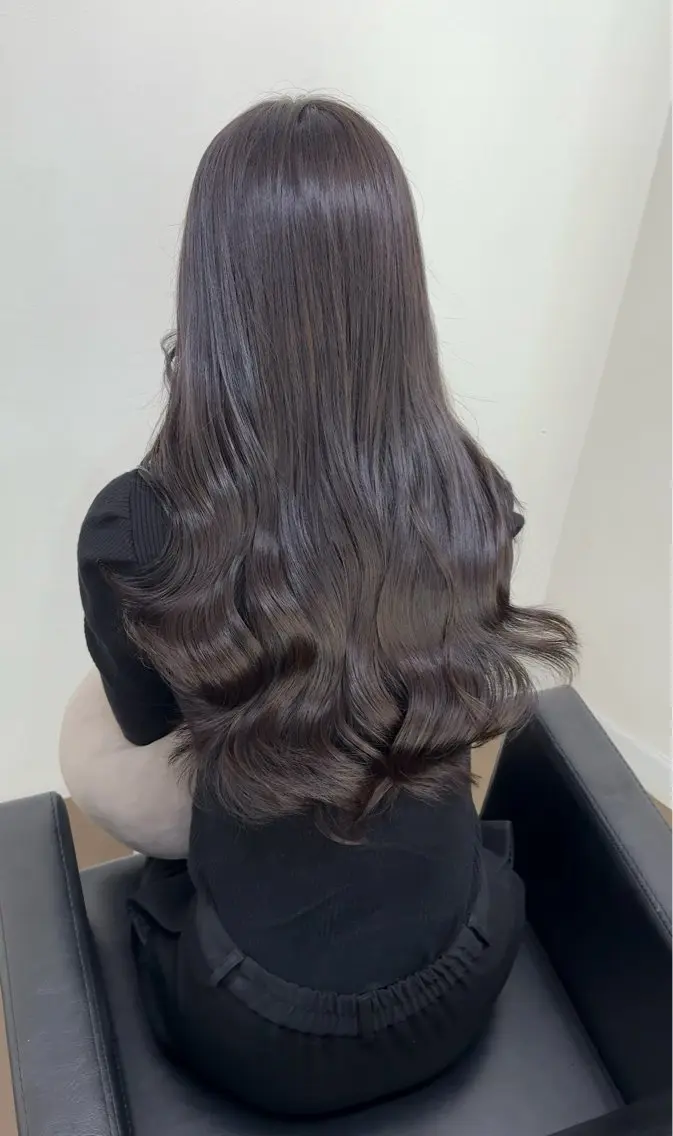 ロング カラー ヘアカラー トリートメント 【ioe 岡本】 🎀NOKO🎀のヘアスタイル