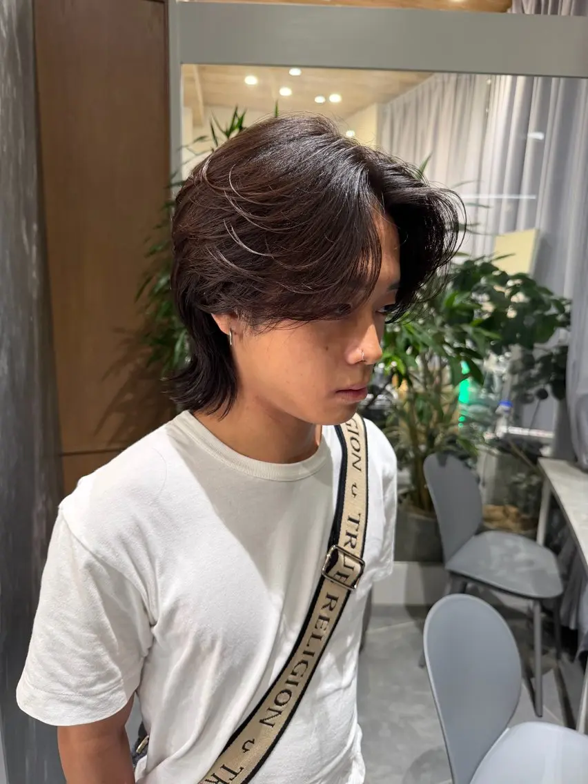 ミディアム パーマ メンズ ミディアムパーマ センターパート メンズパーマ ニュアンスパーマ カット パーマ 💈原宿指名No.1 センターパート💈のヘアスタイル