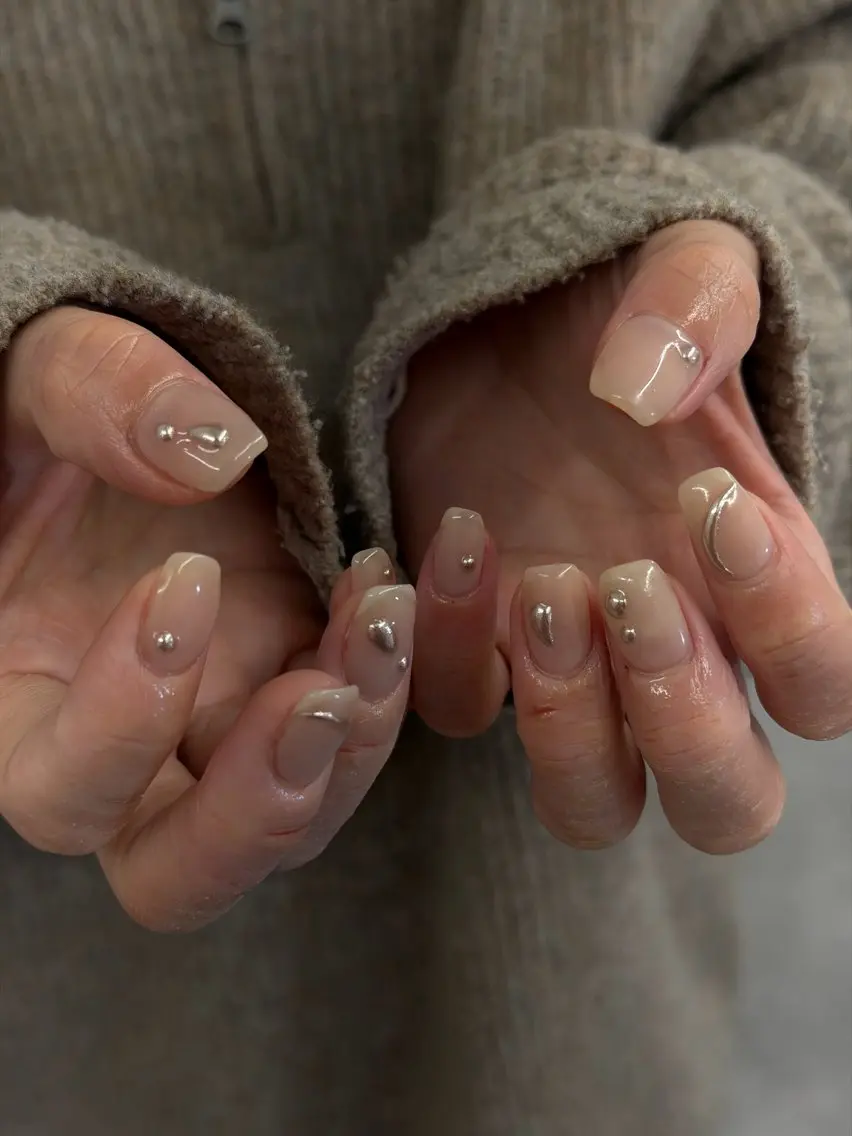 ネイル ジェルネイル マグネットネイル ニュアンスネイル パラジェル リボン ハンドネイル ハンドケア Bana_ Nailのネイルデザイン