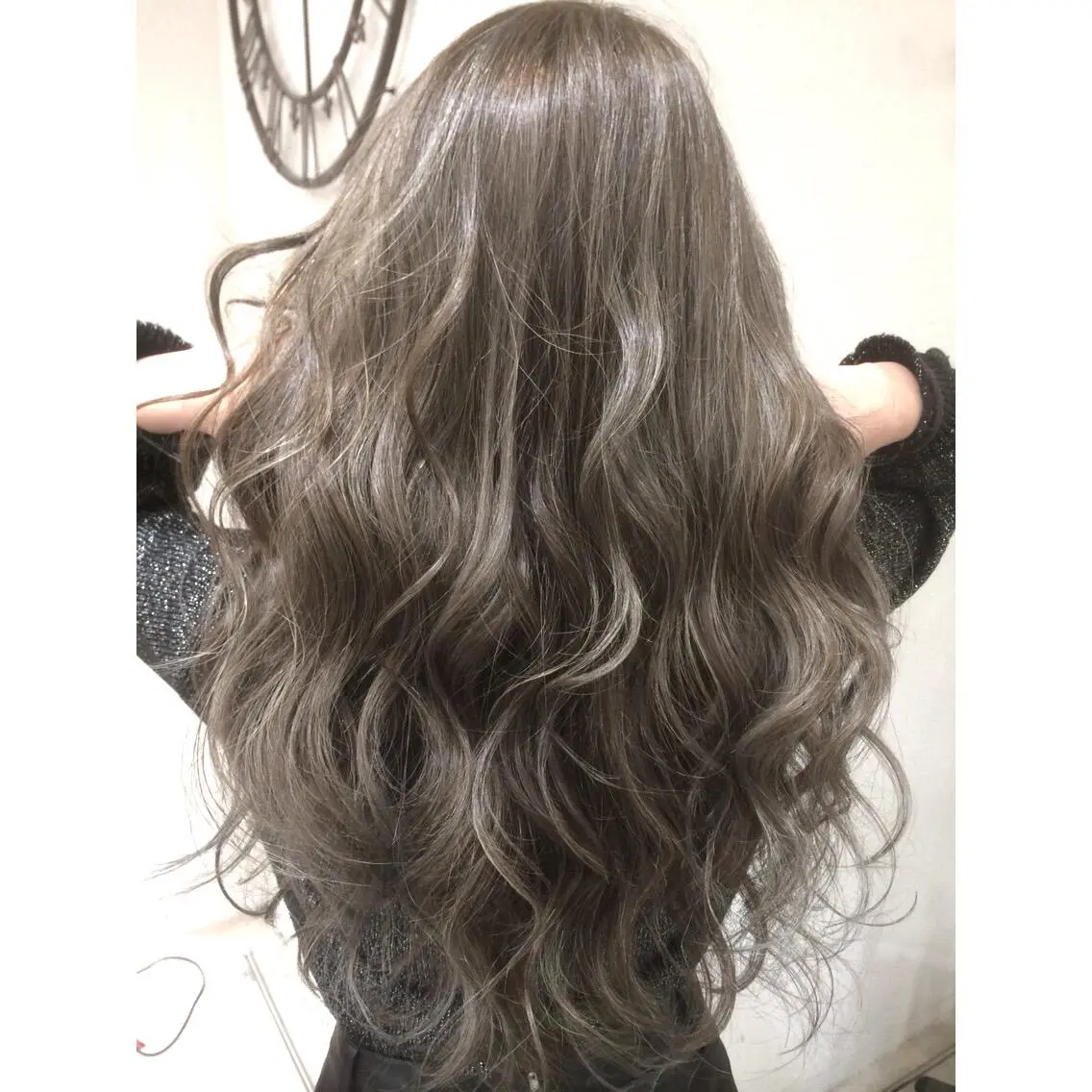 ロング カラー ハイライトカラー 3Dハイライト ハイライト ヘアカラー トリートメント 井上 一平のヘアスタイル