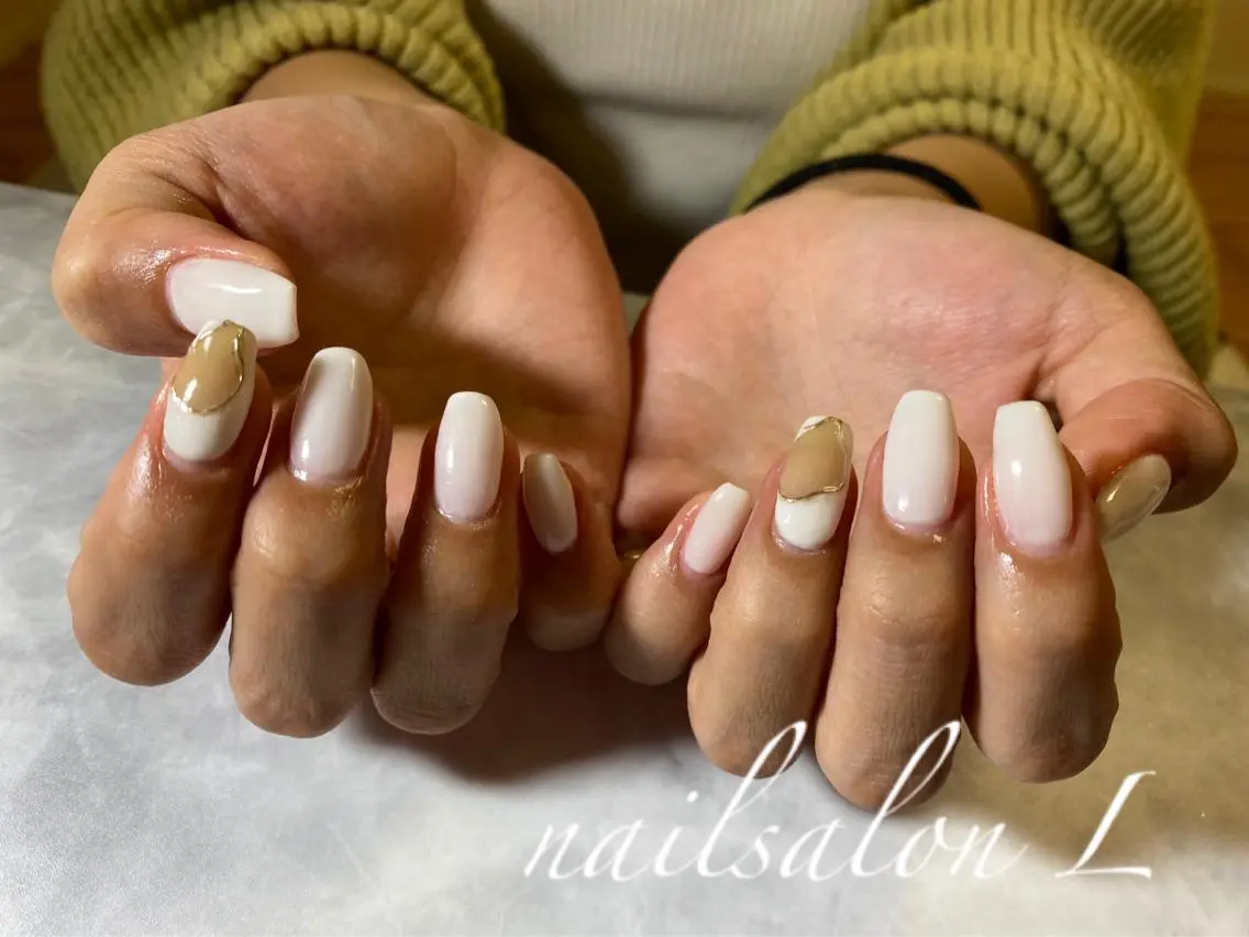 ネイル ニュアンスネイル NAILSALON Ｌのネイルデザイン