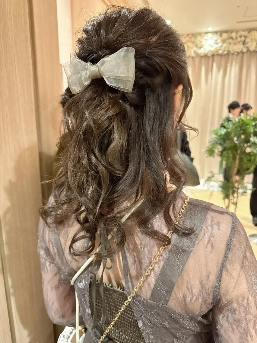 ミディアム ヘアアレンジ ヘアセット 似合う髪型が 分からない方へのヘアスタイル
