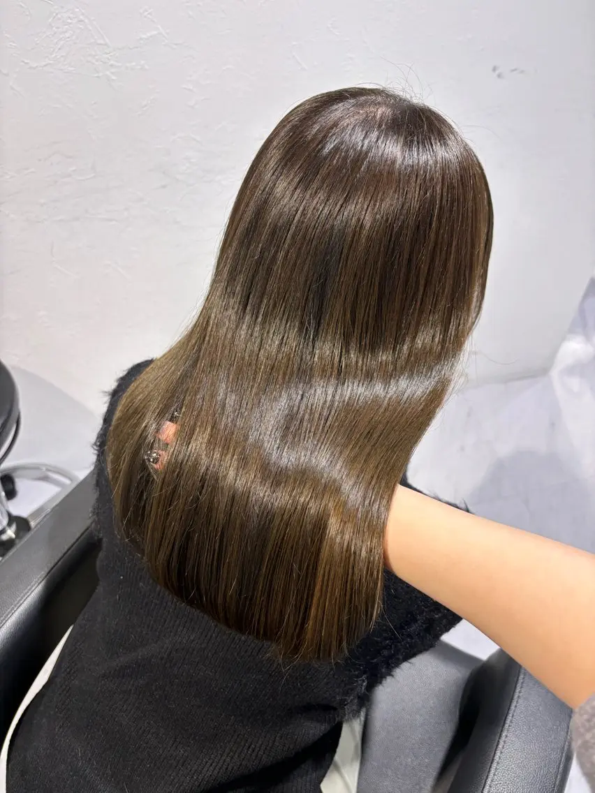 セミロング カラー 髪質改善 表参道♡暗髪♡ 艶カラー♡アユミのヘアスタイル