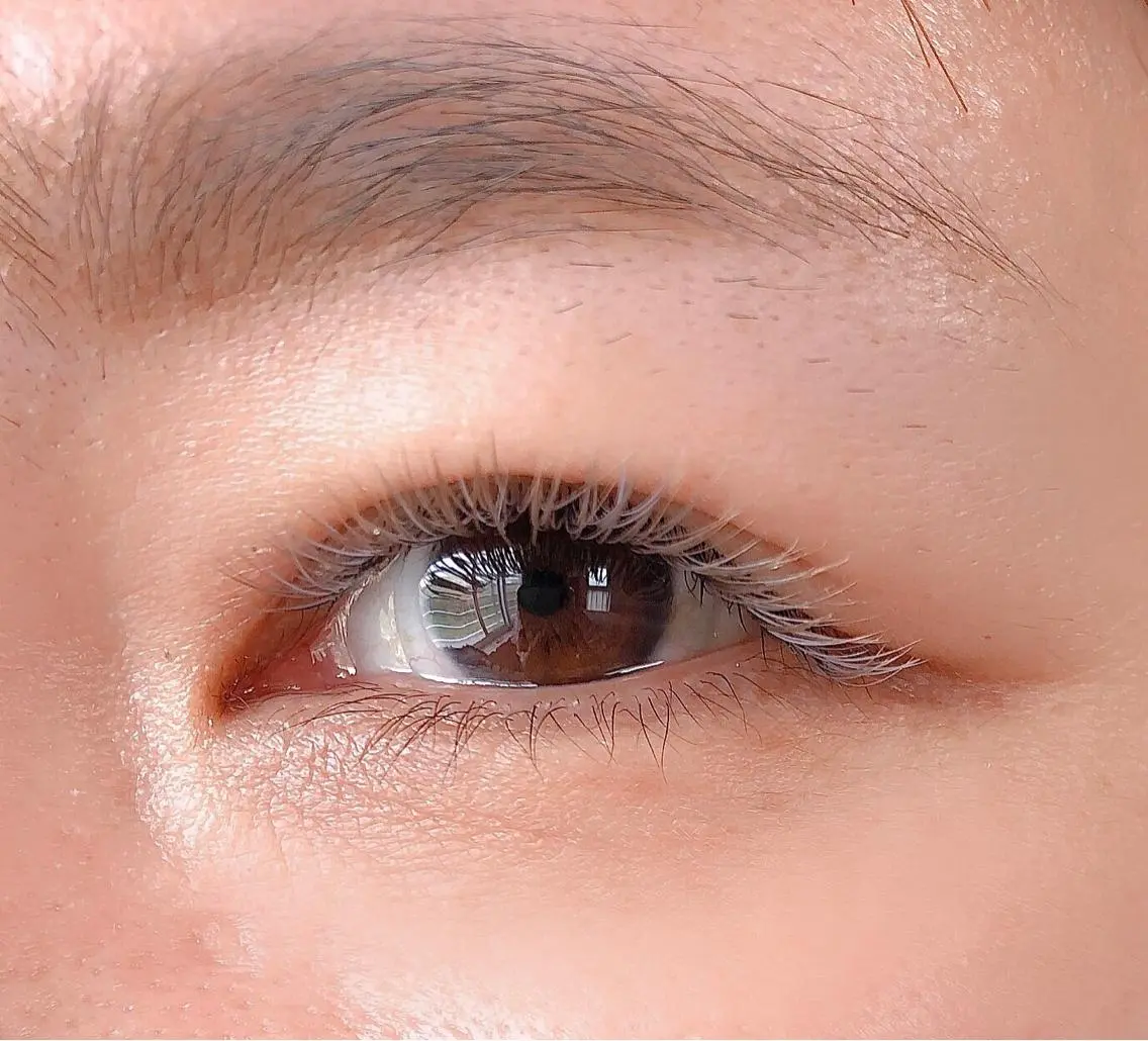 マツエク・マツパ バインドロック Hug me eyelashのマツエク・マツパデザイン