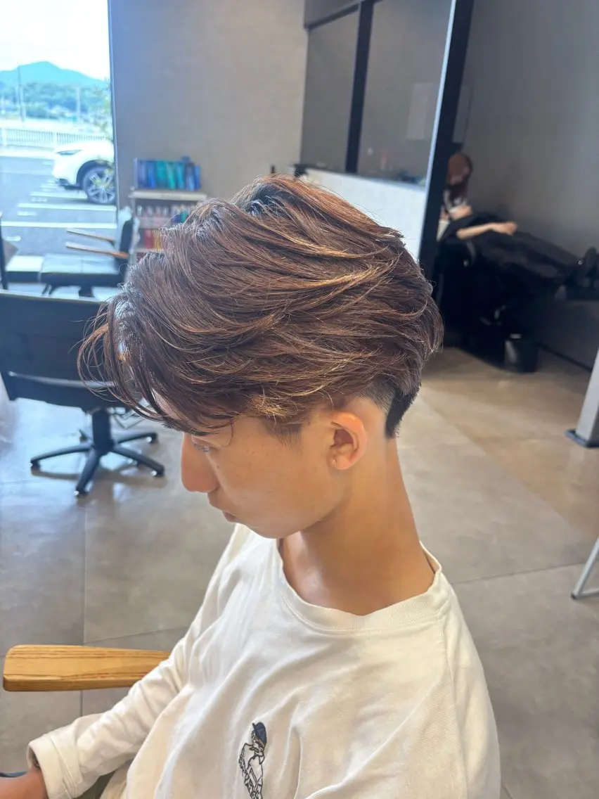 ショート パーマ 心美/ブリーチなし 透明感カラーのヘアスタイル
