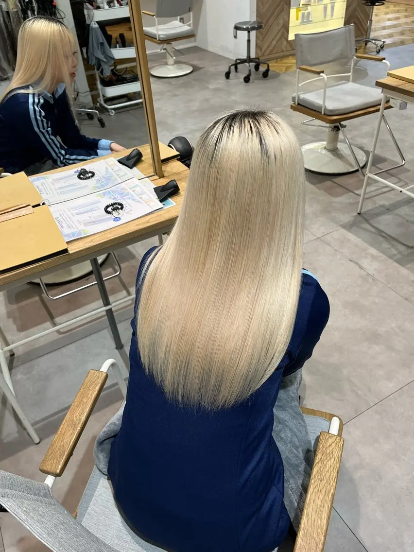 ロング 髙橋 美妃のヘアスタイル