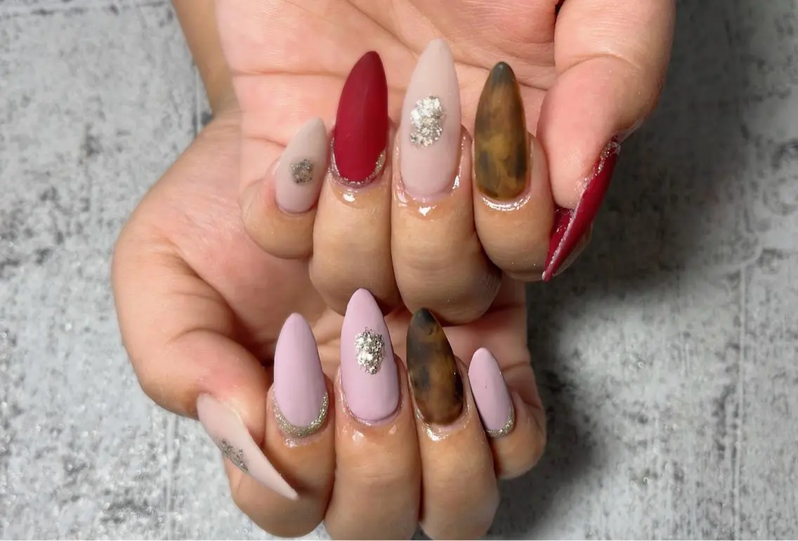 ネイル べっ甲ネイル マットネイル シンプルネイル Mimi Nailのネイルデザイン