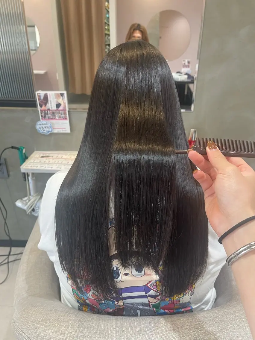 ロング カット 縮毛矯正 🌼縮毛矯正🌼 カラーゆうき🌿のヘアスタイル