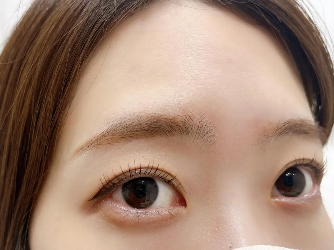【超軽量】フラットラッシュ80本👀💛の写真