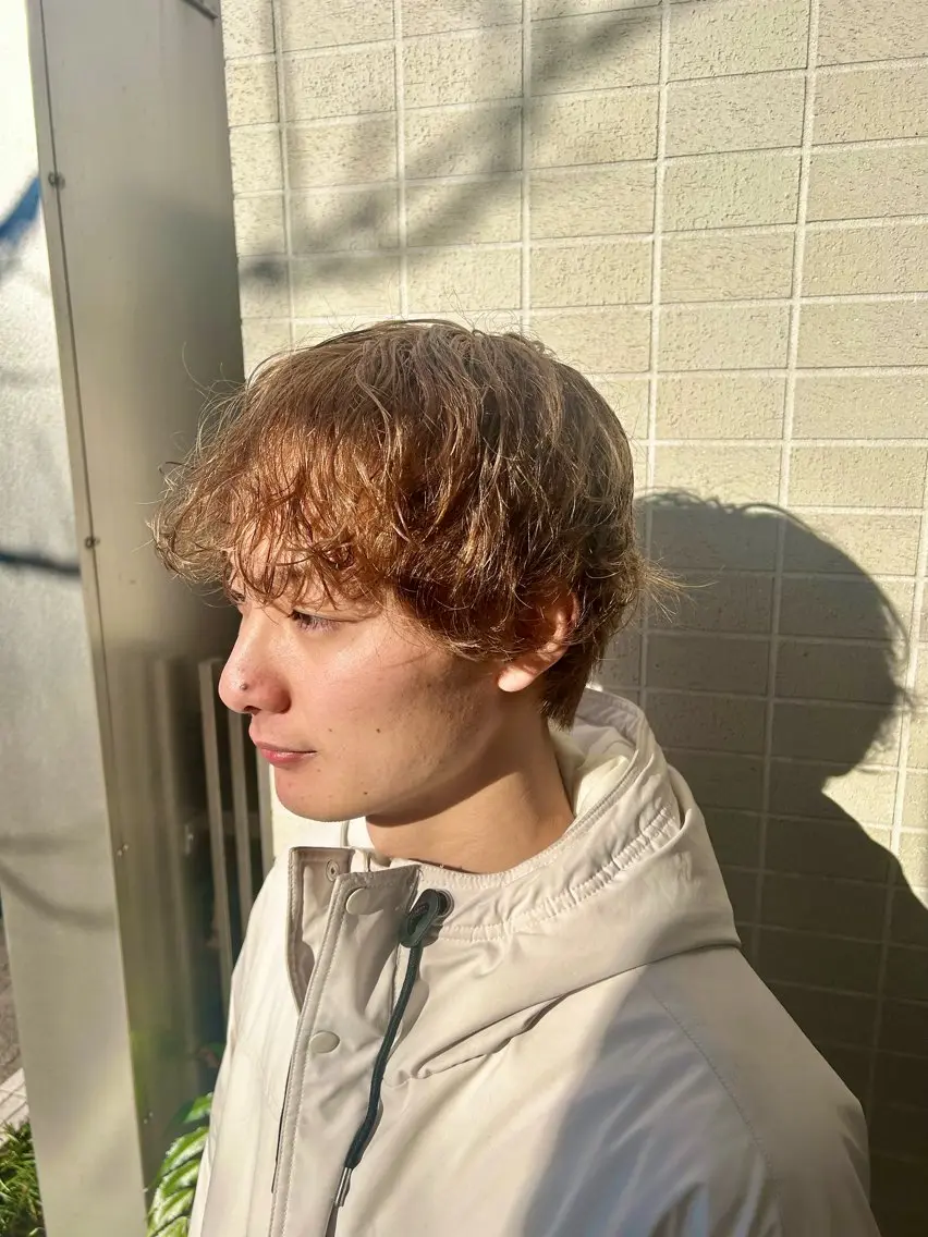 メンズ メンズブリーチ カット 土佐 彩純のヘアスタイル