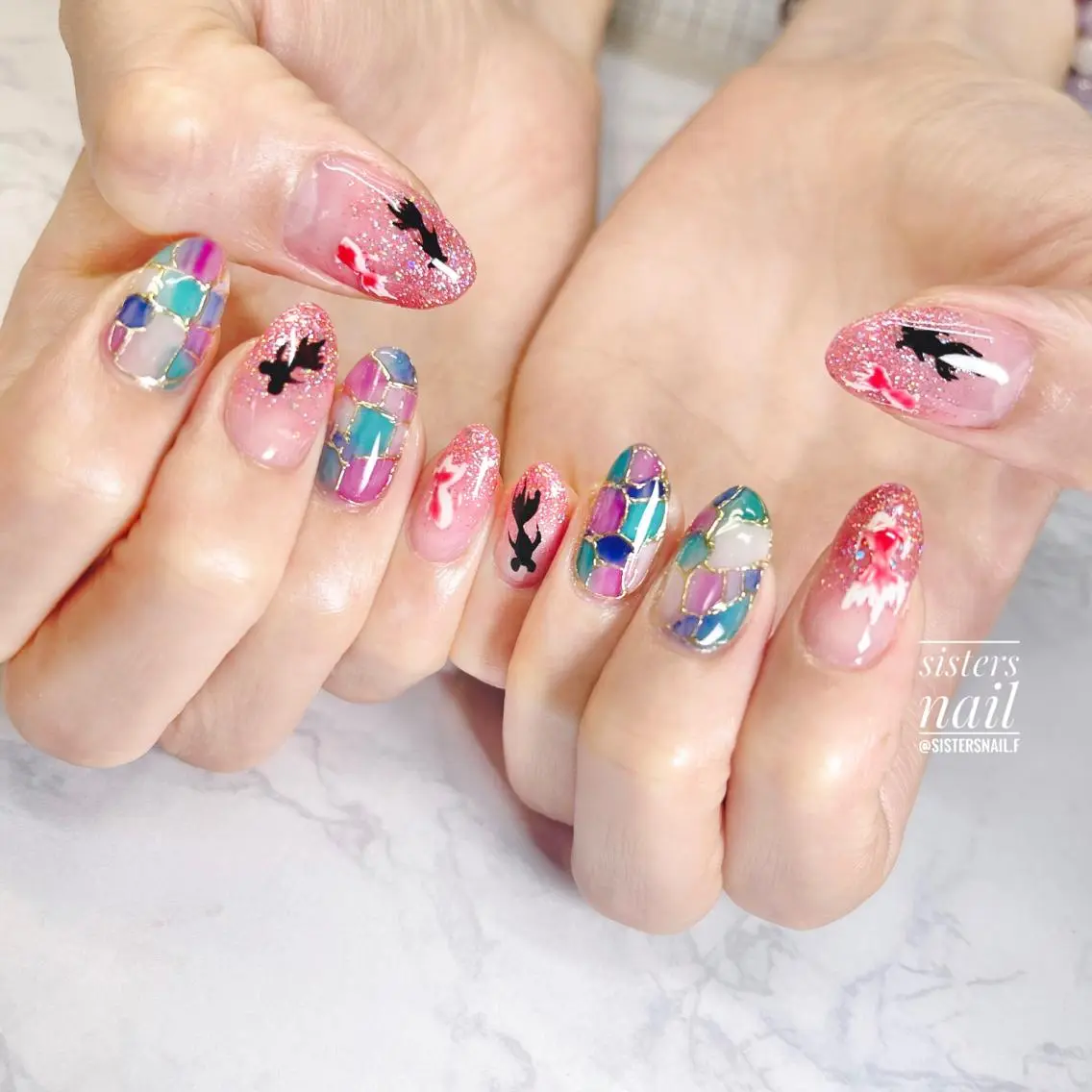 ネイル アートネイル グラデーション ラメ(グリッター) ラメグラデーション 夏ネイル sisters nail.fのネイルデザイン