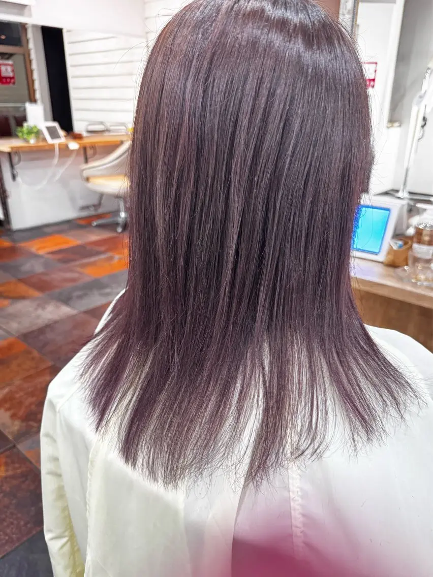 セミロング ヘアカラー さくら🍒ツヤ髪 /似合わせカラーのヘアスタイル