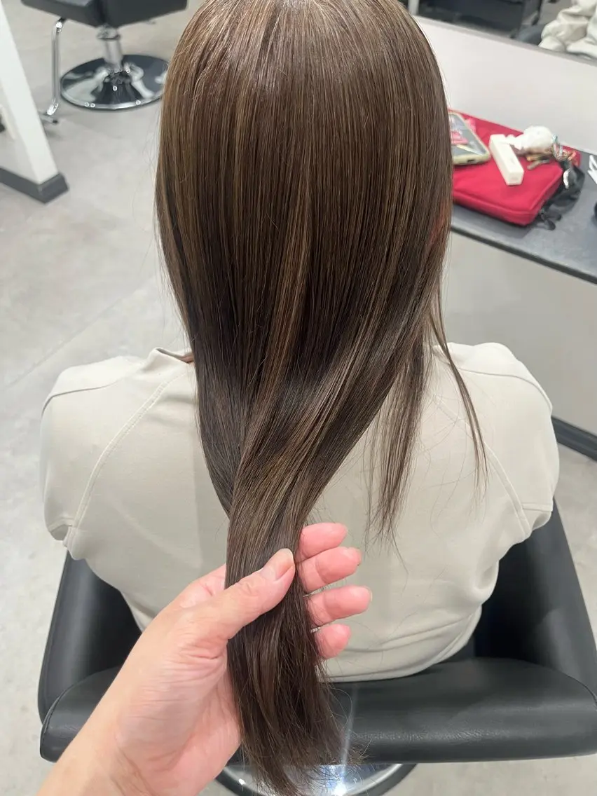 ロング 縮毛矯正 多田 朝光のヘアスタイル
