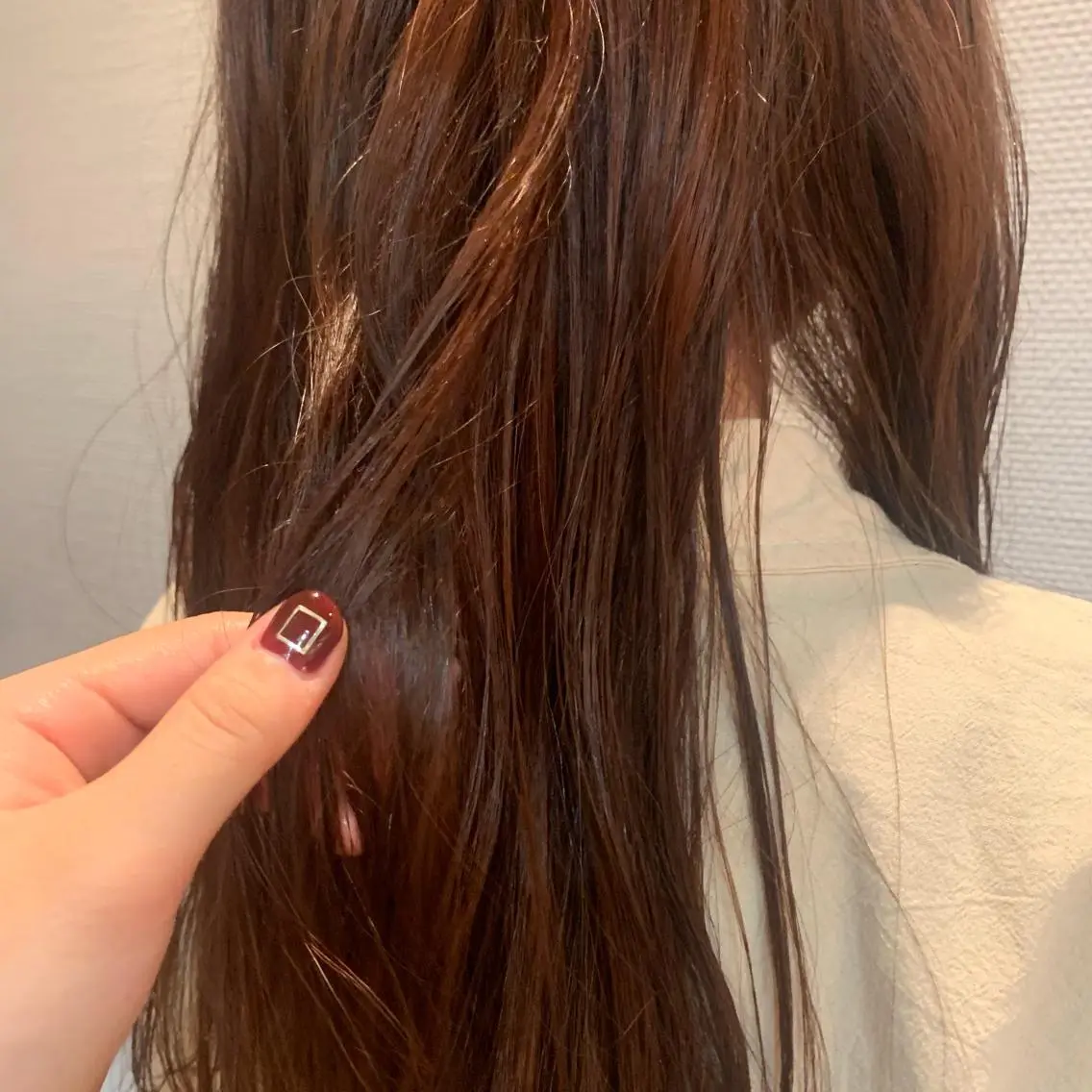 ロング カラー ブリーチ ブラウンカラー ブリーチなしカラー オレンジ オレンジブラウン 塩澤 榛奈のヘアスタイル