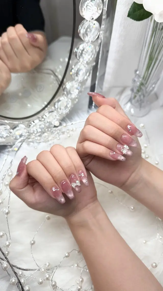 ネイル サロンドルリエ Airiのネイルデザイン