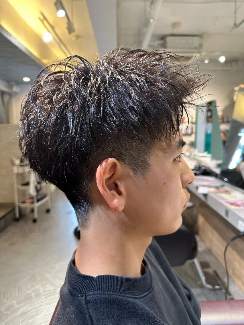 ショート カット 制流/メンズカット/ ダブルカラー/札幌のヘアスタイル