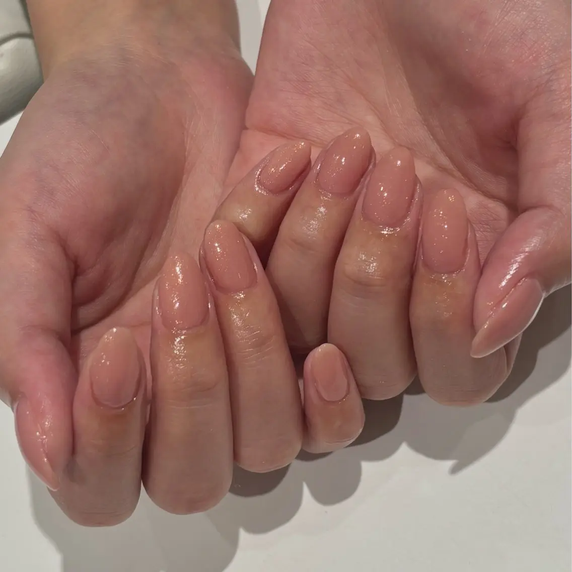 ネイル クリアネイル ゴールド オフィスネイル ピンク 春ネイル フットネイル 末永 紗英のネイルデザイン