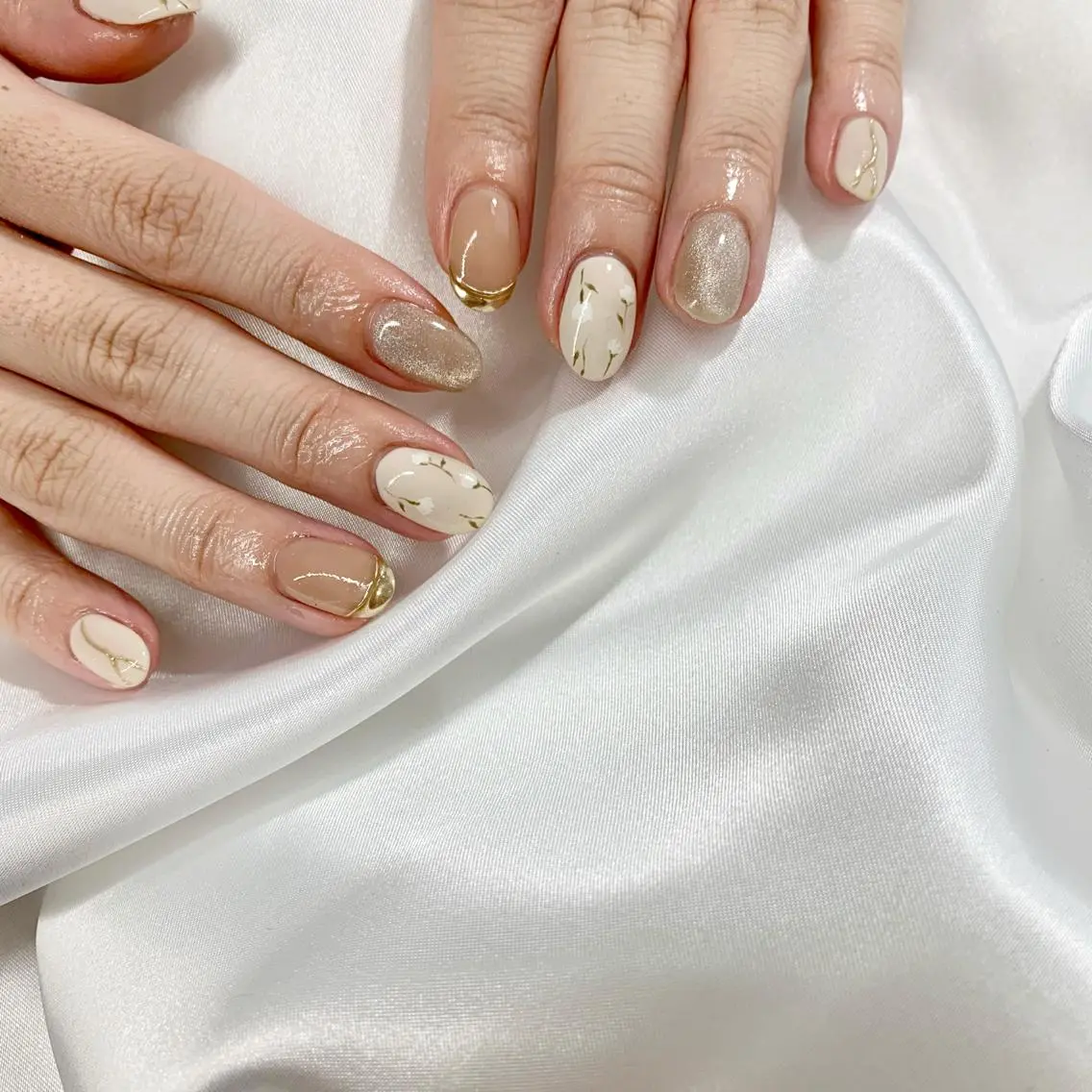 ネイル アートネイル ニュアンスネイル pu muのネイルデザイン