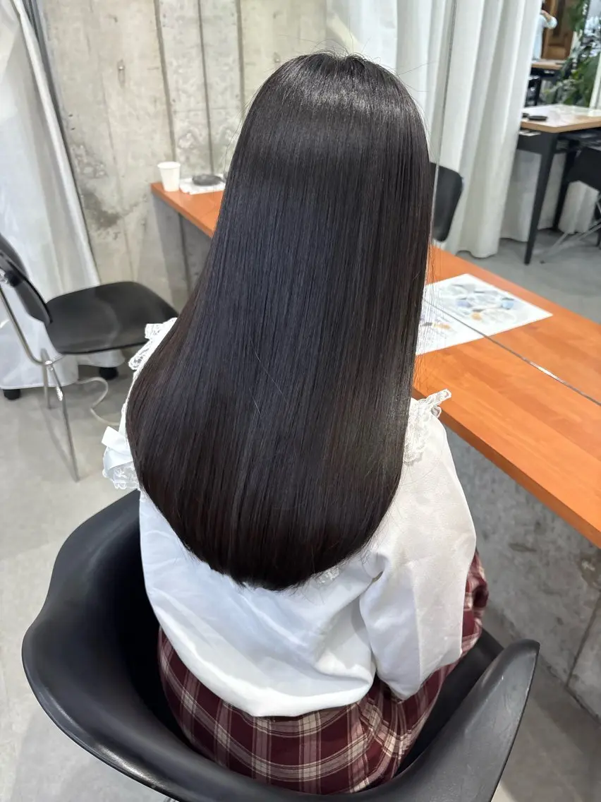 ロング トリートメント 髪質改善／縮毛矯正 関根青葉のヘアスタイル