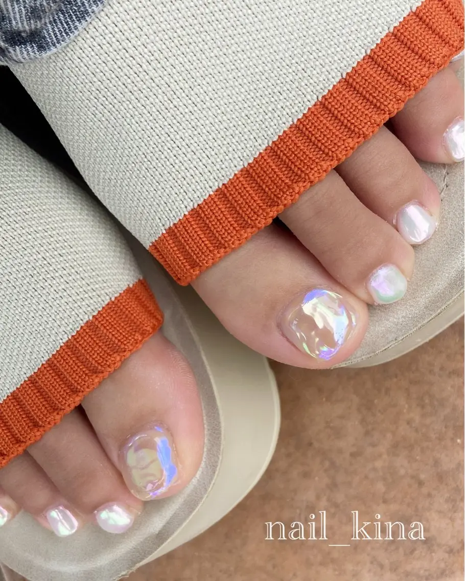 ネイル フットネイル ワンカラーネイル nail_ kinaのネイルデザイン