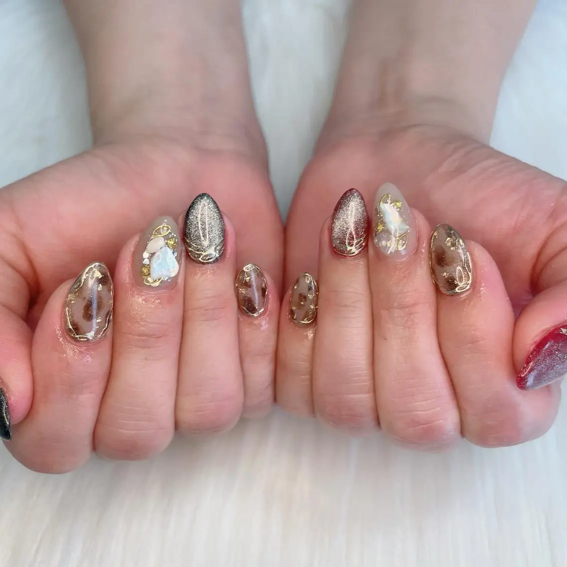 ネイル マグネットネイル ハンドネイル Kayo 💅のネイルデザイン