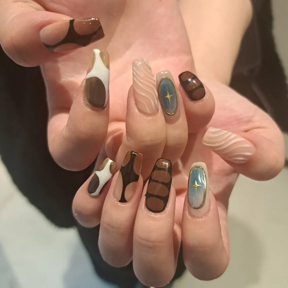 ネイル アートネイル ジェルネイル 持ち込み ハンドネイル Nail mood デザイン持ち込みokのネイルデザイン